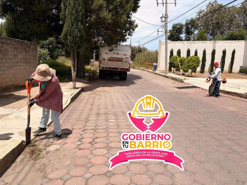 Gobierno de Xiloxoxtla realiza faena y pinta de guarniciones en Quiahuixtla Norte